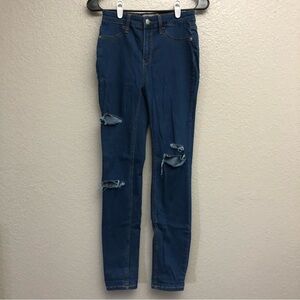 Free People Women’s High Rise Distressed Medium Wash‎ Jeans Size 26